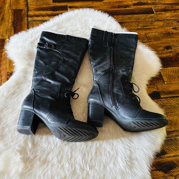 Baretraps Heeled boots with side zipper - Picture 1 of 9